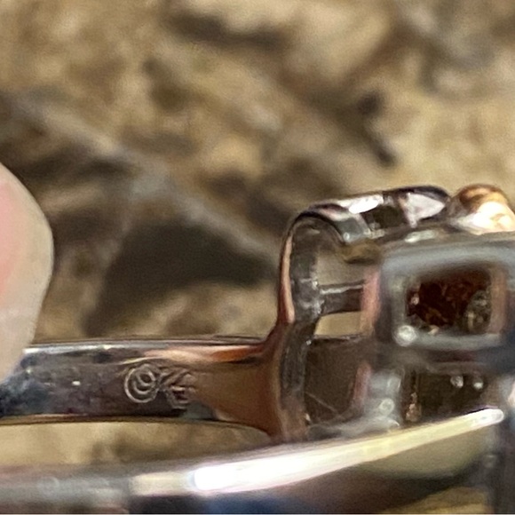 Kimora Lee Simmons hello kitty diamond ring 18k - Picture 4 of 9